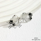 NOVA – Elegant Huggie Earrings with Heart & Paw in Silver Look and Black Enamel for a Stylish Appearance-Westeryn