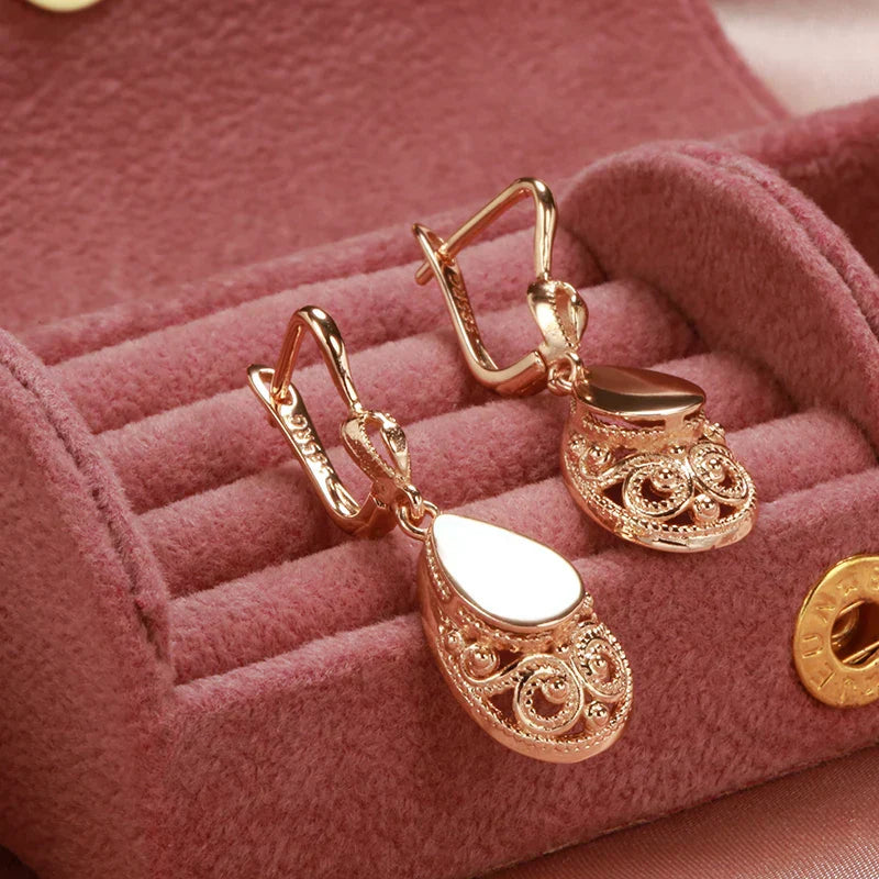 Merle Dangle Earrings-Westeryn