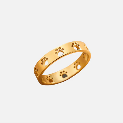 MIRAIE – Elegant Adjustable Paw Print Ring in Shiny Gold Look Made of High-Quality Stainless Steel