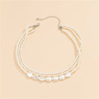 White Stones and Pearl Necklace in Gold-Westeryn