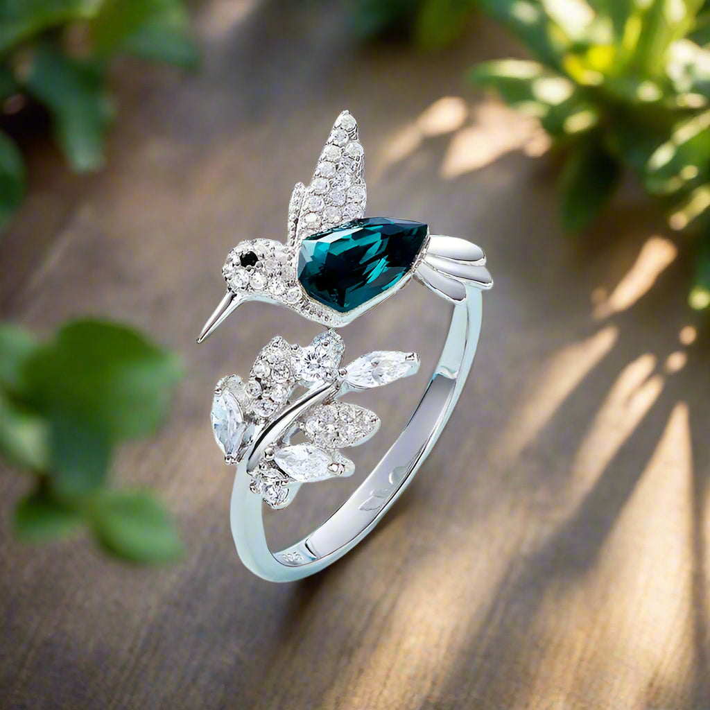 LUNAYA – Elegant Adjustable Glitter Ring with Enchanting Hummingbird and Sparkling Rhinestone-Westeryn