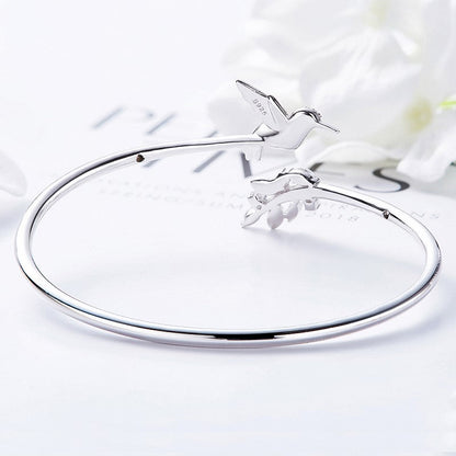 AYANA – Elegant Adjustable Hummingbird Ring with Sparkling Rhinestone
