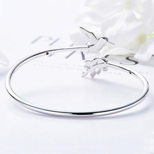 AYANA – Elegant Adjustable Hummingbird Ring with Sparkling Rhinestone-Westeryn