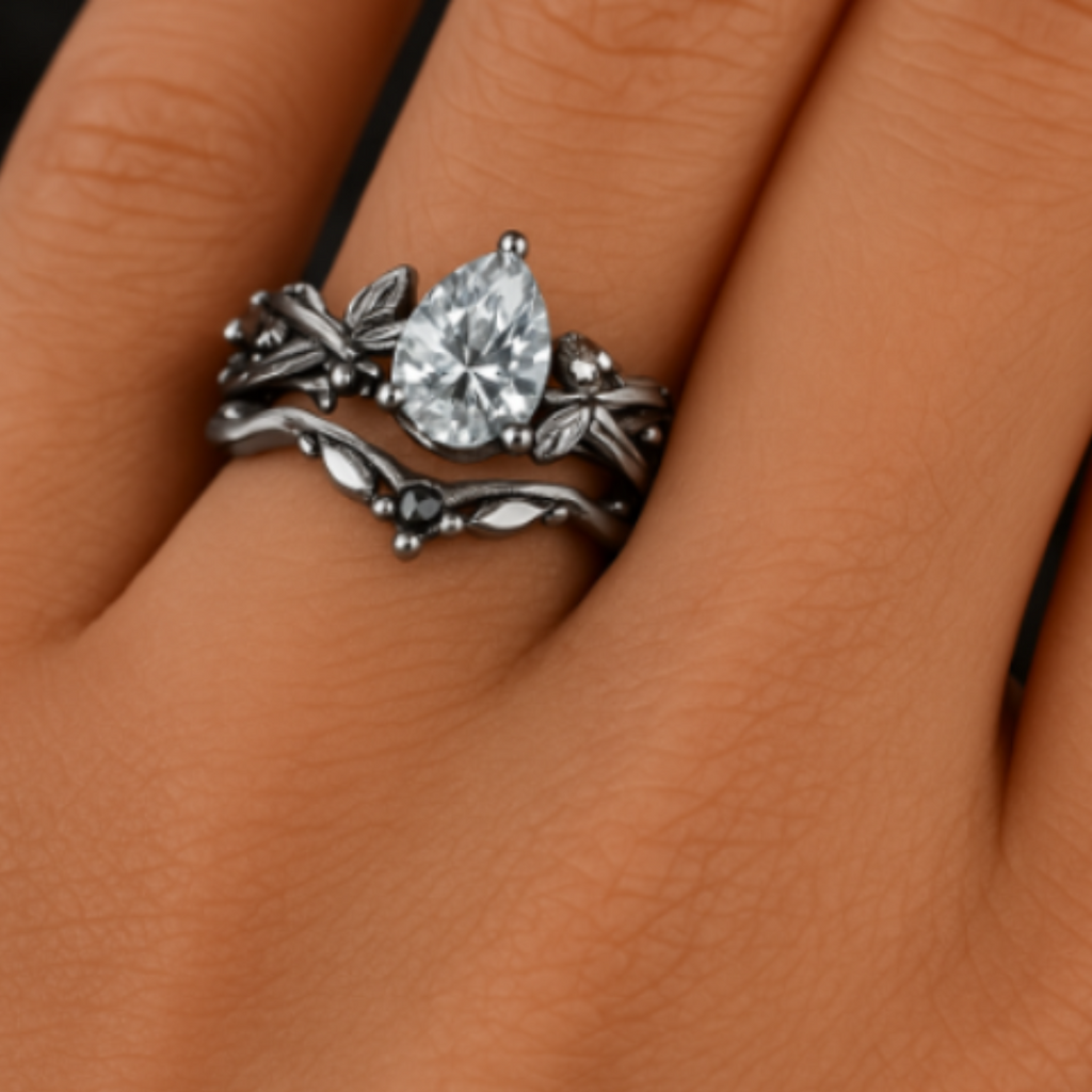 Doretta Moon Stone-Ring-Westeryn