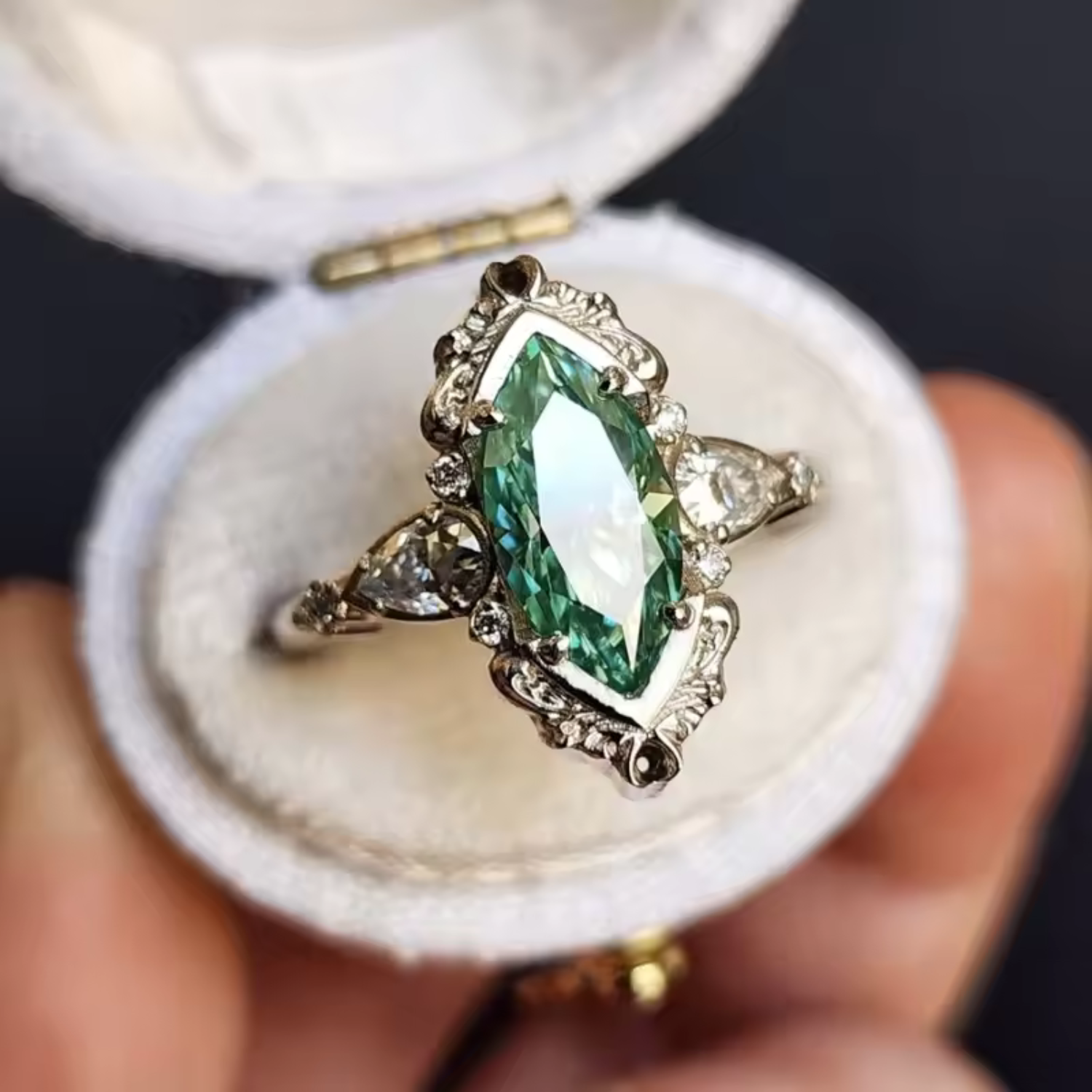 Vaelira Thornewyn Ring-Westeryn