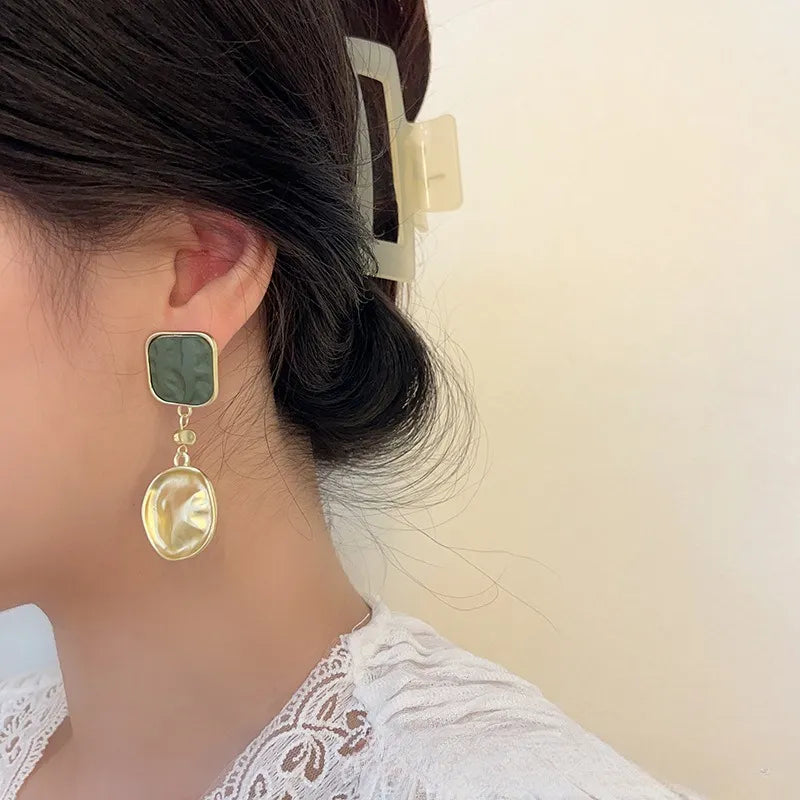 Vintage Green Golden Glass Earrings-Westeryn