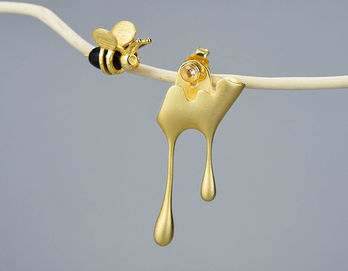ELIA – Elegant Dripping Honey & Bee Earrings Made of High-Quality Sterling Silver-Westeryn
