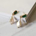 Pearl Earrings with Emeralds in Gold-Westeryn