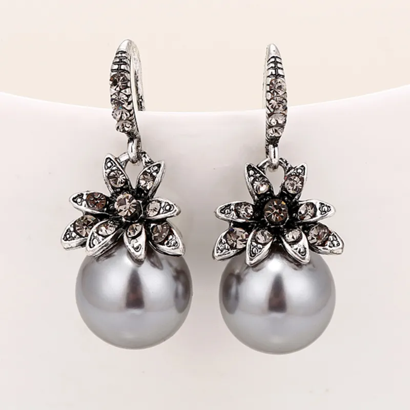 Vintage Silver Pearl Earrings-Westeryn