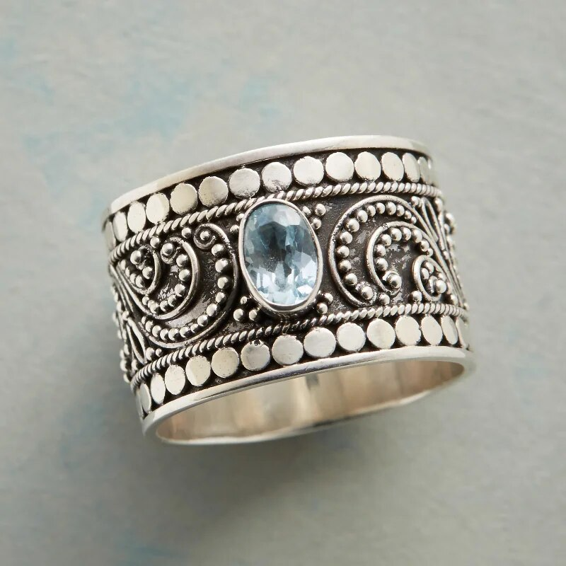 Blue Crystal Ring in Vintage Style-Westeryn