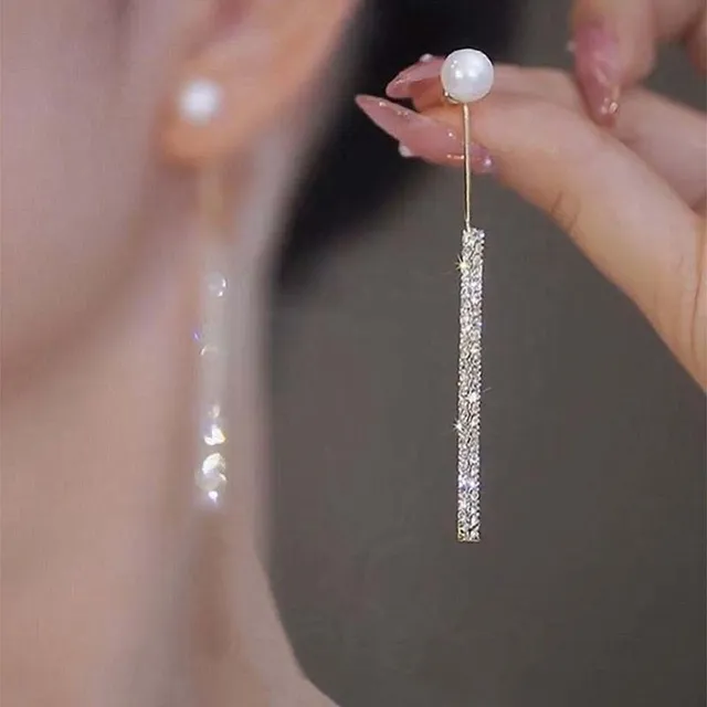 Elegant Bright Dangle Pearl Earrings-Westeryn