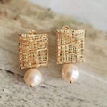 Elegans - Pearl Earrings-Westeryn