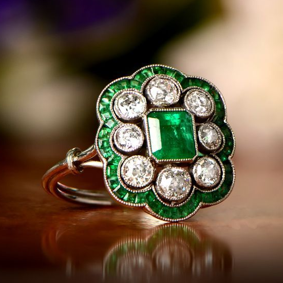 Exclusive Vintage Emerald Ring-Westeryn