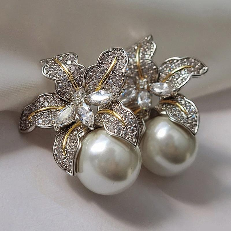 Flower Pearl Earrings-Westeryn