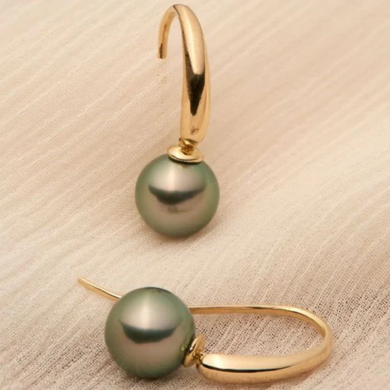 Elegant Olive Pearl Earrings-Westeryn