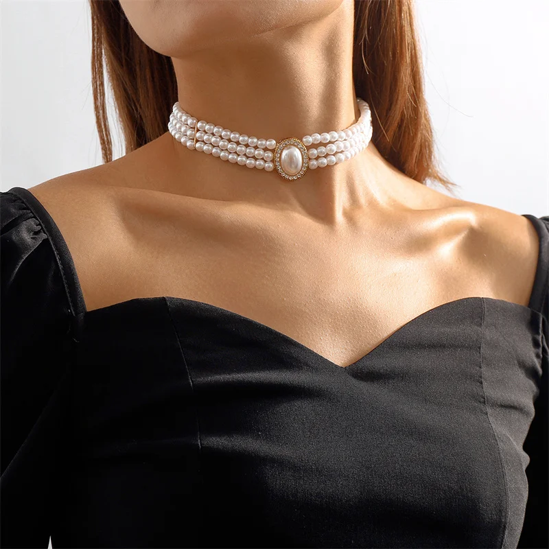 Elegant Triple Pearl Necklace-Westeryn