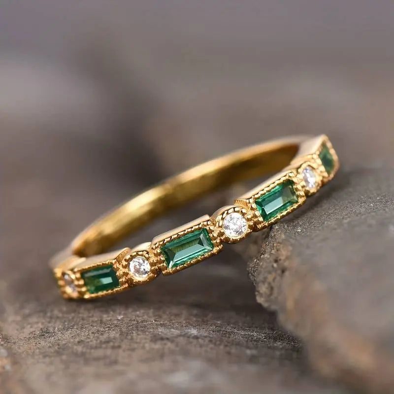 Vintage Green Zirconia Gold Ring-Westeryn