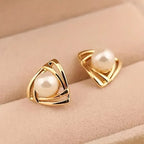 Exquisite Pearl and Gold Earrings | Gold-Westeryn