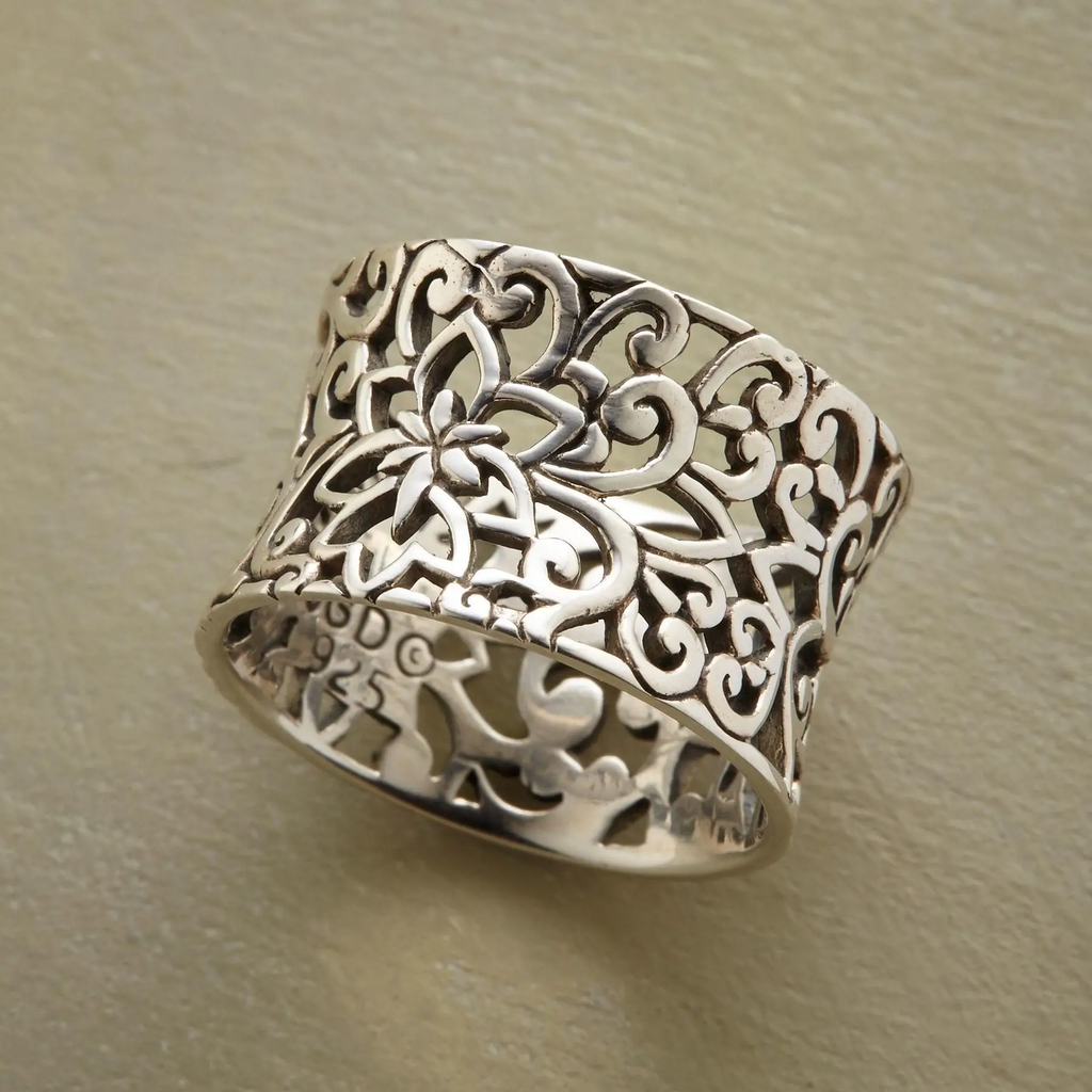 Bonnie - Vintage Silver Hollow Ring-Westeryn