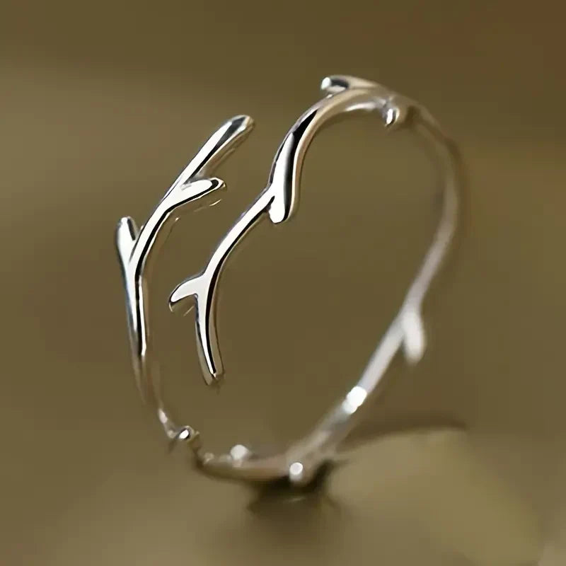 Moonlit Branch Ring | White Gold-Westeryn
