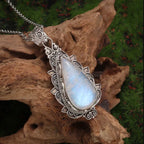 Hedwig Moonstone Necklace-Westeryn