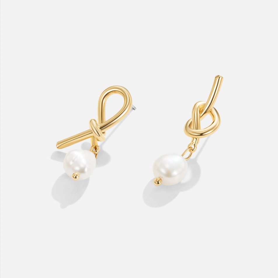 Knot Gold & Freshwater Pearls Earrings-Westeryn