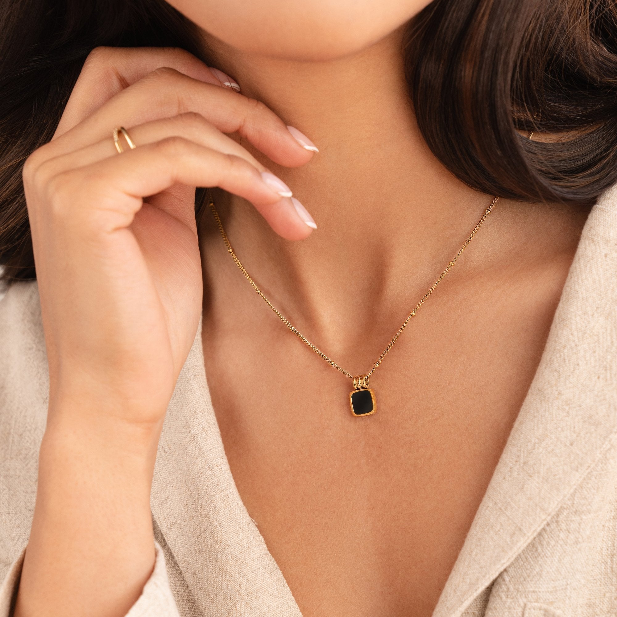 Midnight Chic Collar-Westeryn