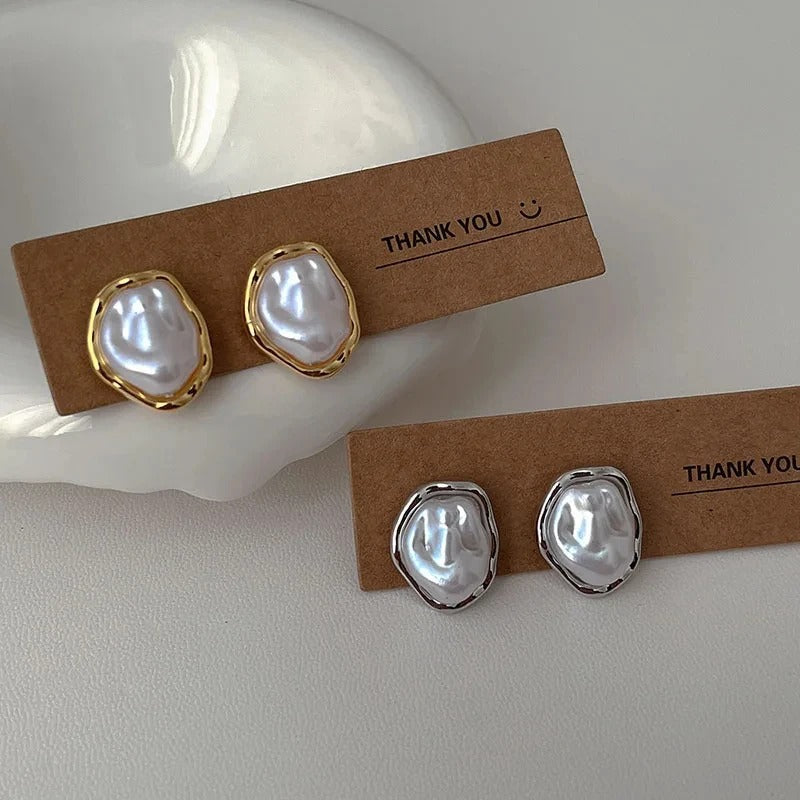 Elegant Pearl Earrings by Carmen-Westeryn