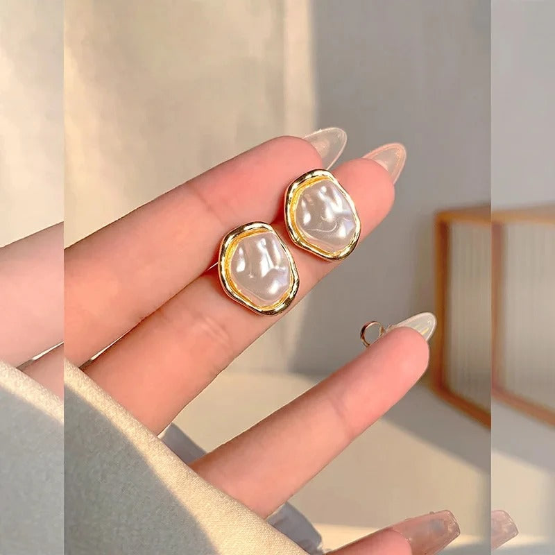 Elegant Pearl Earrings by Carmen-Westeryn