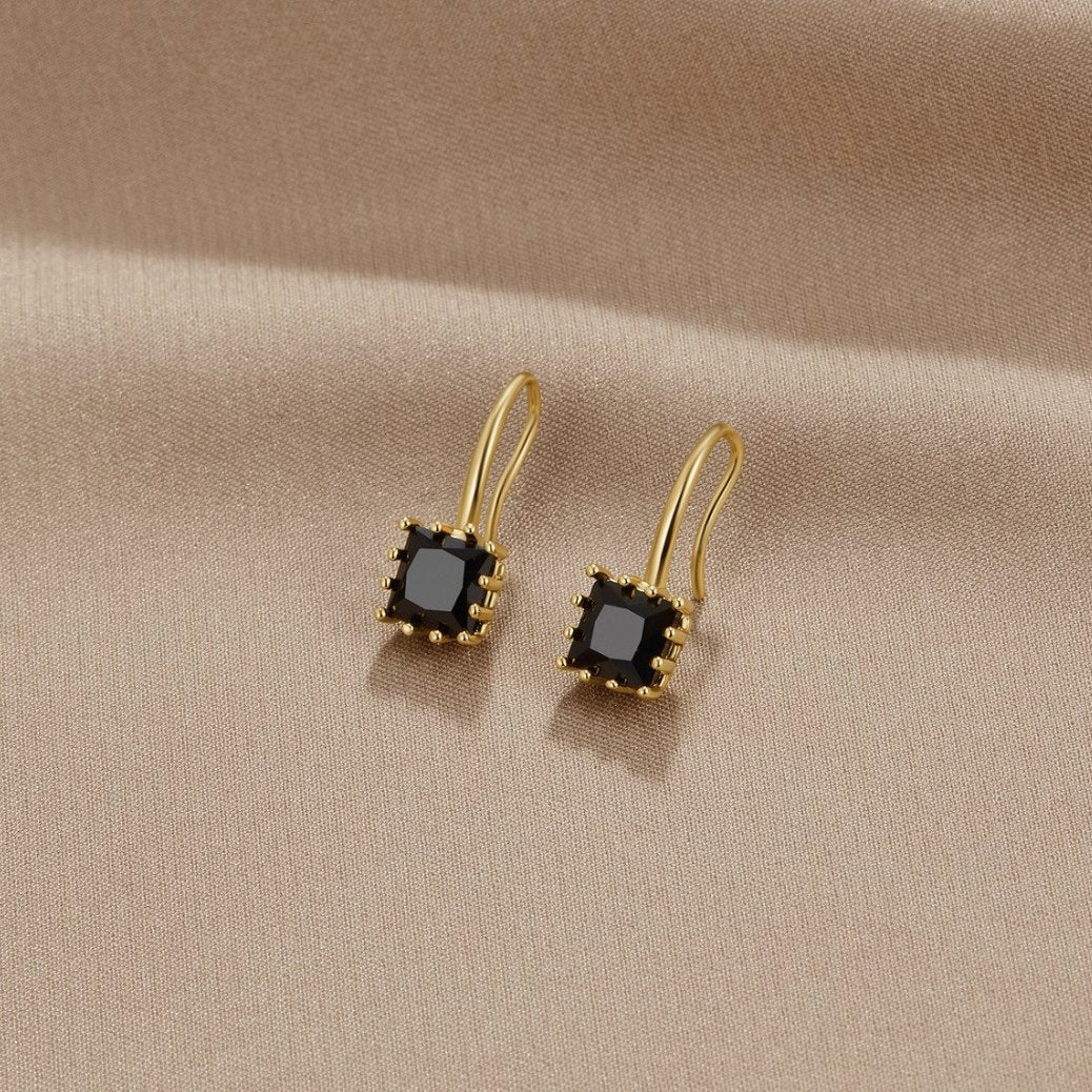 Wonderful Crystal Hanging Earrings-Westeryn