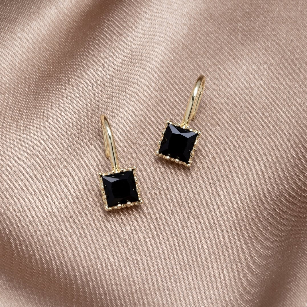 Wonderful Crystal Hanging Earrings-Westeryn