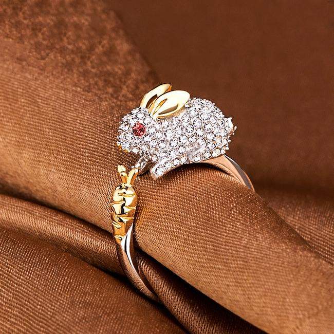 LEORA - Elegant Adjustable Silver Ring with Cute Bunny & Carrot, Adorned with Sparkling Crystals-Westeryn