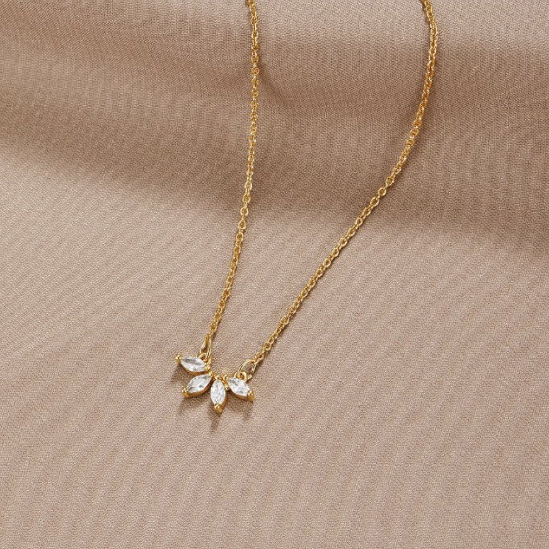 Omelia Crystal Leaf Necklace-Westeryn